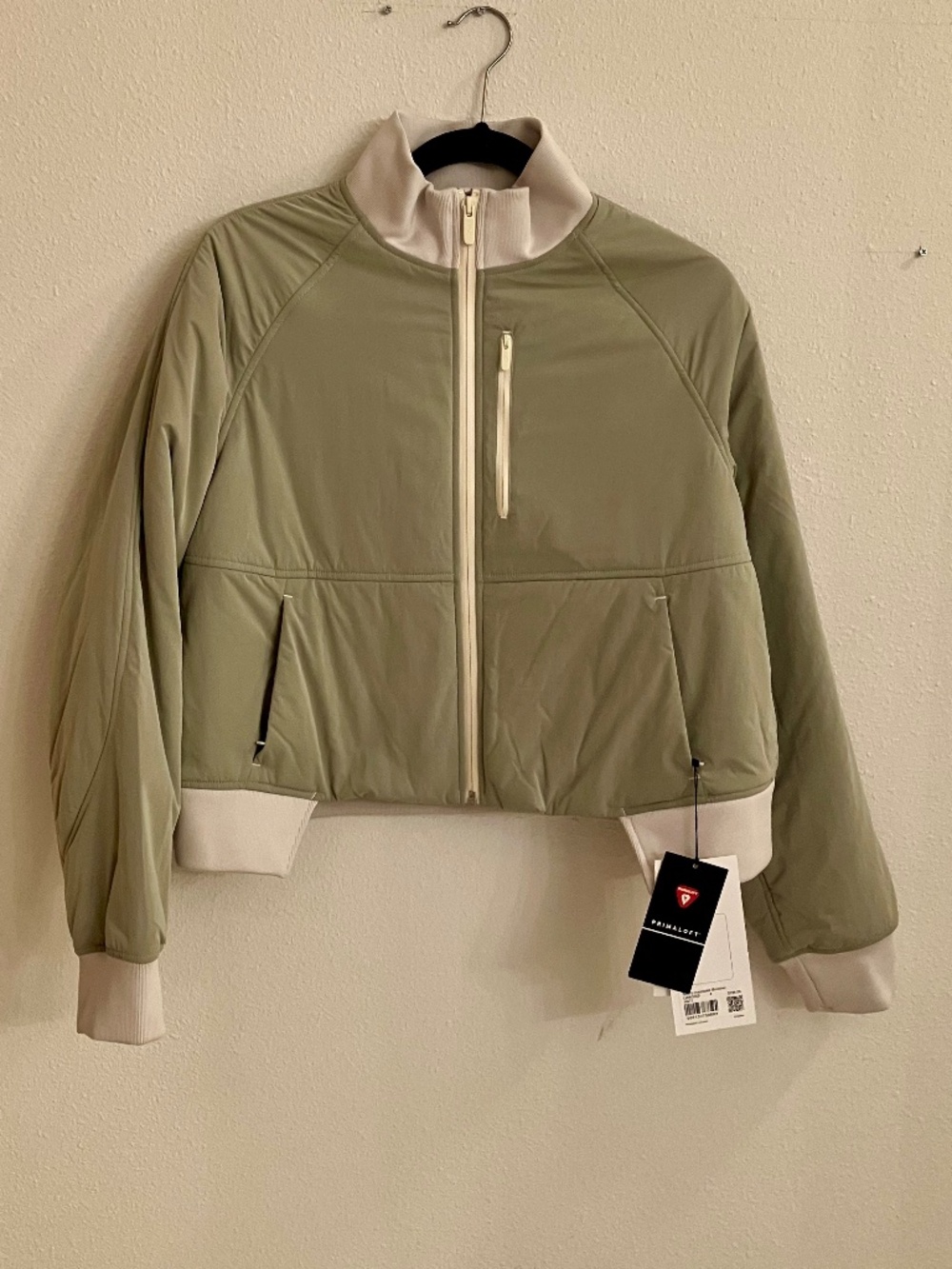 Lululemon NWT Short Insulated Bomber Jacket